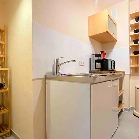 Apartment Single